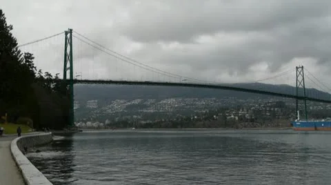 Ship Under Lions Gate Bridge Time Lapse 스톡 동영상 10769559