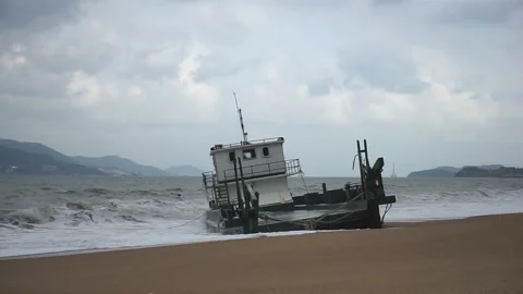 Ship was washed ashore by a storm Video stock 139218805