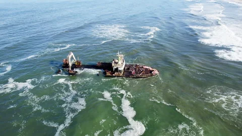 Ship Wreck along the Skeleton Coast in Western Namibia Video stock 278112883