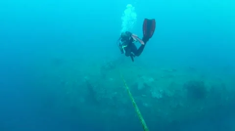 Ship Wreck and diver Stock Footage 40731573