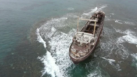Ship wreck Video stock 150383376