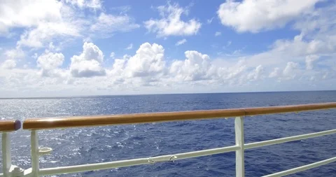 Ship2 Vídeo Stock 94925036