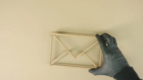 Shipment contract and the envelope icon Video stock 141948574