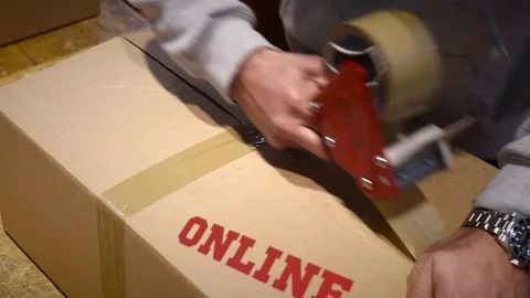 Shipment of online items Stock Footage 72672299