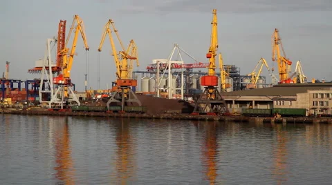 Shipment in seaports Full HD Stock Footage 5898732