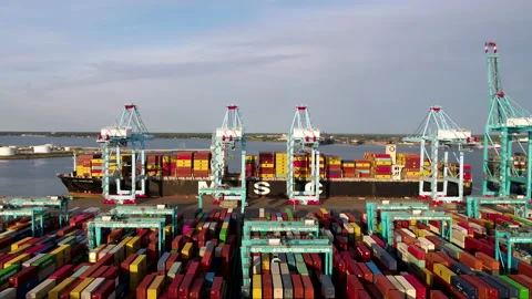 Shipping Terminal 스톡 동영상 186348806