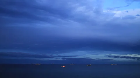 Ships in the evening sky Video stock 33473280