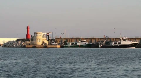Ships in harbor Vidéo 7764411