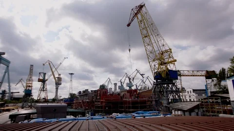 The ship's hull at the shipyard Video stock 95725907
