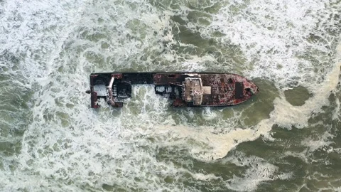 The shipwreck in the Atlantic ocean Video stock 157557611