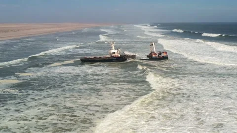 The shipwreck in the Atlantic ocean Video stock 157557664