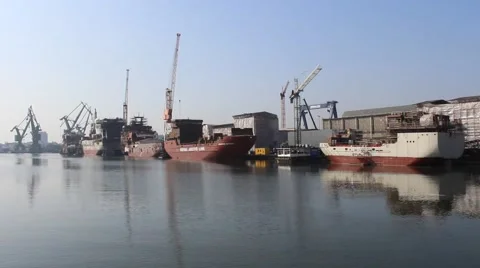 Shipyard cranes time lapse Stock Footage 49433177