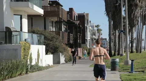 Shirtless Runner 動画素材 22114652