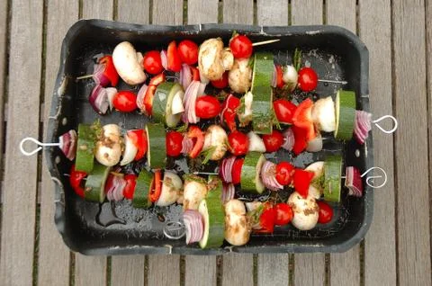 Shish-kebab prepared for cooking on barbecue Stock-Fotos