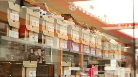 Shoe Shop Stock Footage 39854014
