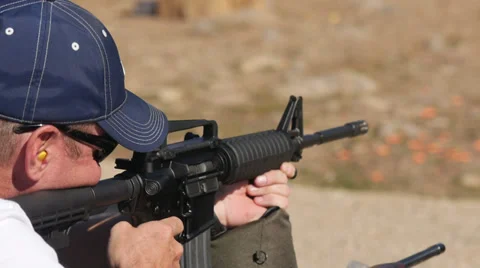 Shoot 1 cu Stock-Footage 32275997