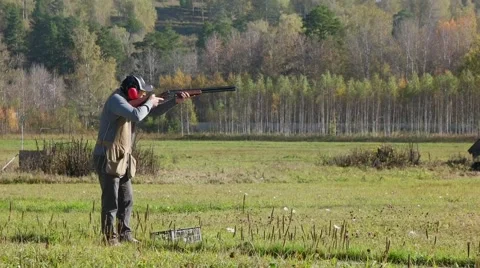 Shooter training stance. Close. Stock Footage 68492074