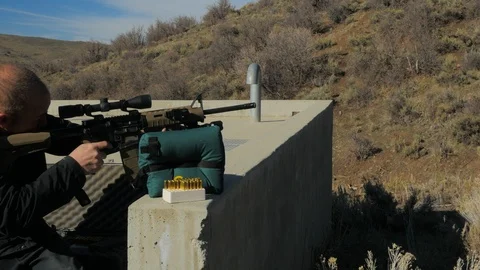 Shooting a Automatic weapon sighting in a new scope. Video stock 88265141