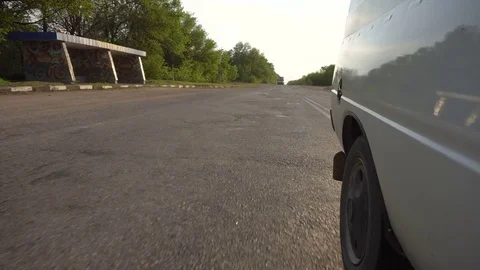 Shooting from a car window 動画素材 76582319