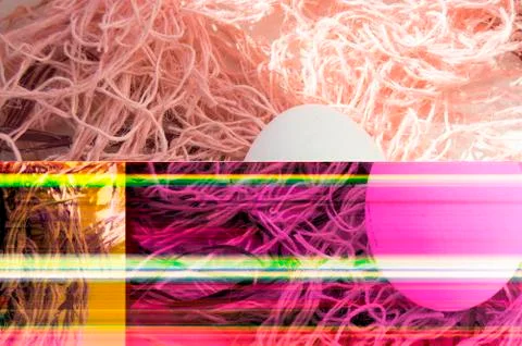Shooting Easter, one egg on a pink background - damaged file. Abstract textur Foto stock