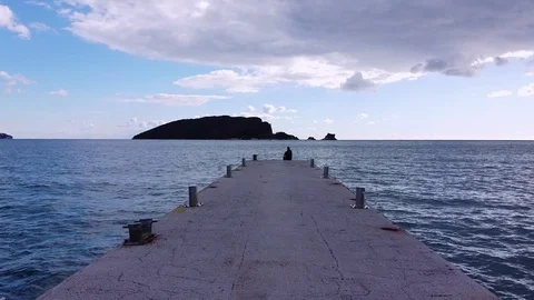 Shooting making in motion above the walkways right to sea or ocean. Stock Footage 127541282
