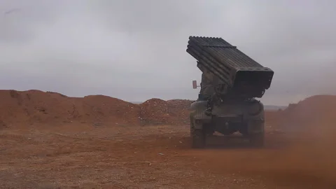 Shooting salvo fire systems bm-21 grad Homs province, Syria Stock-Footage 169239654