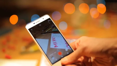 Shooting smartphone children's workshop for making Christmas cards and gifts. Video stock 98569432