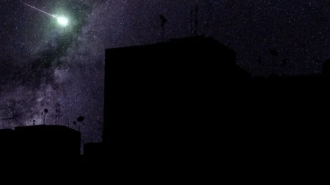 Shooting star in cityscape Stock Footage 122356722