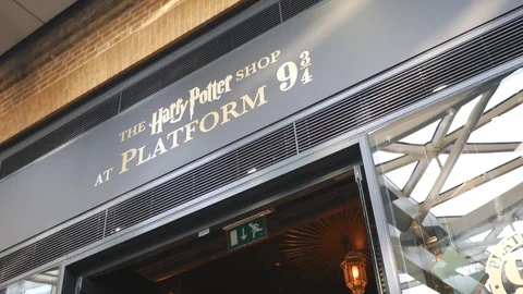 The shop Harry Potter at Platform 9 3/4 Video stock 105735944