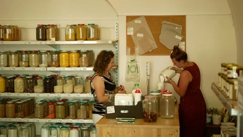 Shop without packaging, weight and pay, healthy wide assortment of wheat flour Video stock 113874323