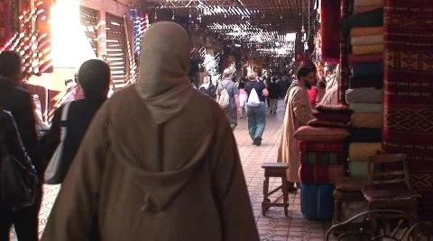 Shoppers in Medina Stock-Footage 286490