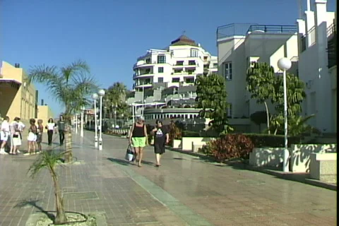 Shopper's Walkway Видео 820288