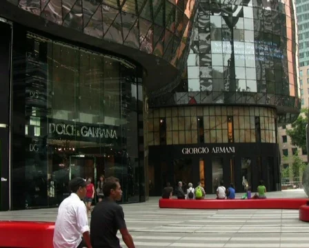 Shopping Center Stock Footage 600022