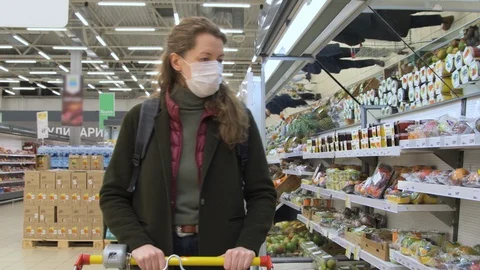 Shopping during virus outbreak Stock Footage 127892519