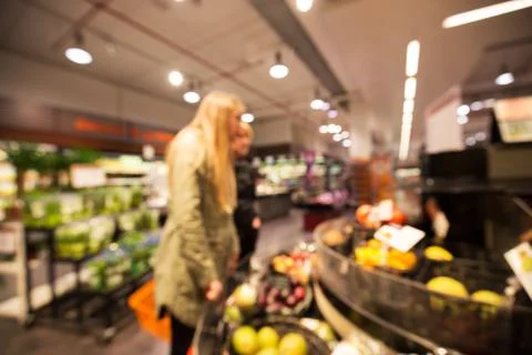 Shopping for fruit Stock-Fotos