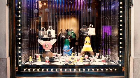 Shopping in Milan Video stock 100610310