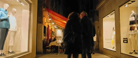 Shopping Night Time People Walking Venice Shops Stock-Footage 134489059