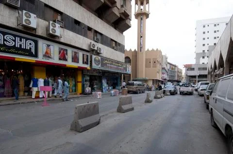 Shops and Shoppers in Old "Batha" Riyadh City, Saudi Arabia, 01.12.2016 Stock Photos