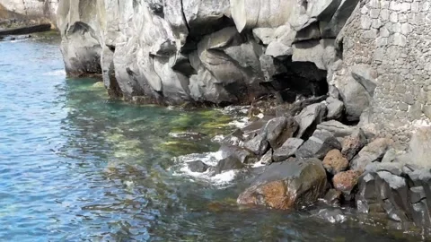 The shore of an island on the ocean 스톡 동영상 230906748