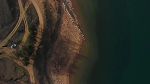 Shore of a reservoir 스톡 동영상 168579892