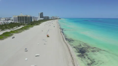 Shoreline of empty Miami Beach facing north Stock Footage