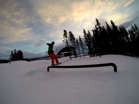 Short rail Video stock 100275106