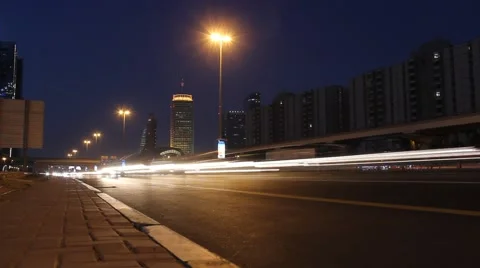 Short time lapse, quick night traffic at Sheikh Zayed highway time lapse Stock Footage 59617807