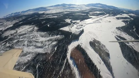 A short video of Alaskan scenery from a small plane - Coldfoot to Fairbanks Stock Footage 340524970
