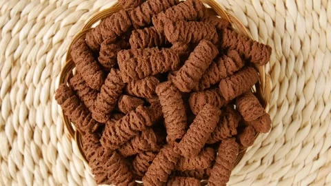 Shortbread cookies in a basket. Video stock 245880979