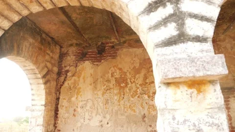 Shot of ancient building in bad condition, Bad condition of building 動画素材 151900685
