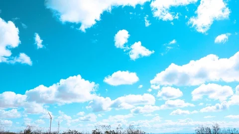 Shot of clouds moving from wind 스톡 동영상 86587191