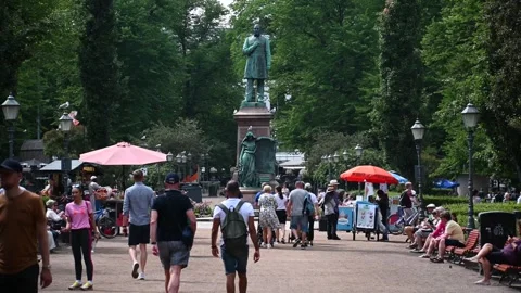 Shot of the Esplanadi in Helsinki Video stock 245381460