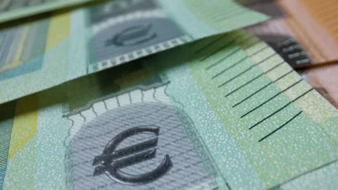 Shot of multiple Serbian dinar banknotes in motion 스톡 동영상 302203573