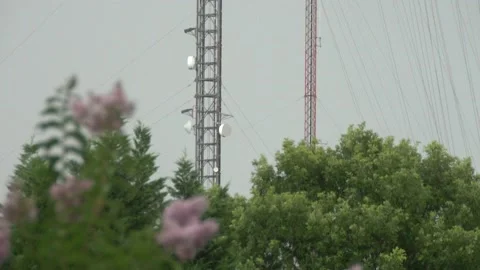 Shot Panning From Bottom to Top of Cell Tower 库存影片 166815479